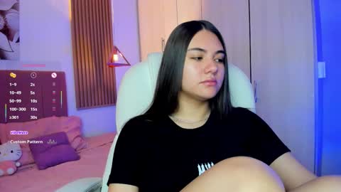 Mia Nevaeh - follow me online show from January 18, 5:42 pm