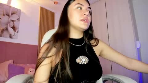 Mia Nevaeh - follow me online show from April 30, 8:47 pm