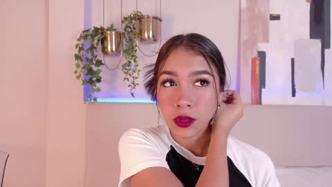 Snapshot of mia_oconner chatting on January 13, 12:56 pm mia_oconner online show from January 13, 12:56 pm