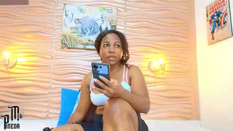 Snapshot of mia_pineda chatting on September 27, 5:14 am Mariana online show from September 27, 5:14 am