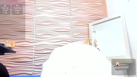 Snapshot of mia_pineda chatting on January 20, 1:39 am Mariana online show from January 20, 1:39 am