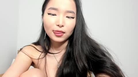  Your Soyun  online show from May 3, 1:47 pm