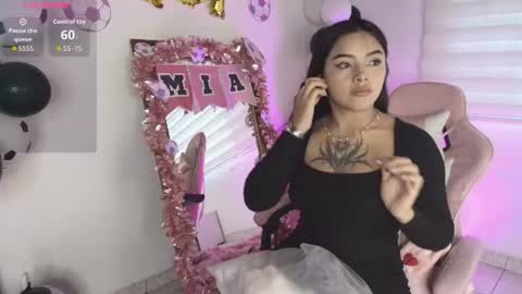 mia_zafir online show from July 7, 8:44 pm