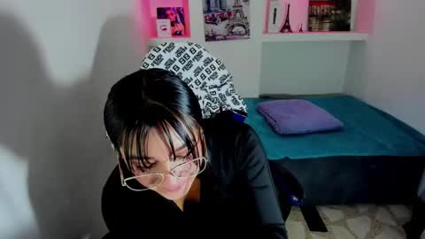 Snapshot of miaa_scott chatting on September 15, 12:46 pm online show from September 15, 12:46 pm
