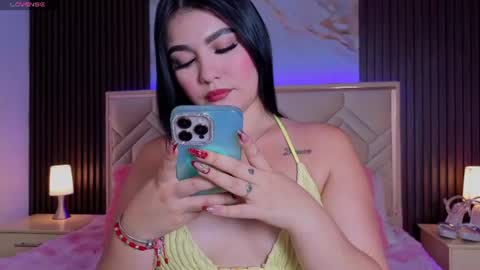 Miaa Farrel online show from June 15, 7:14 pm