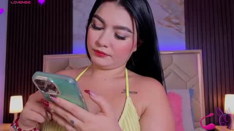 Miaa Farrel online show from July 2, 7:09 pm