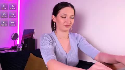 mia online show from July 26, 10:17 pm