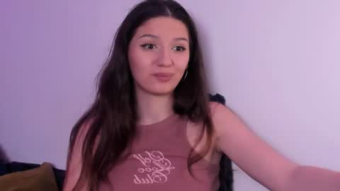 mia online show from June 18, 10:47 pm