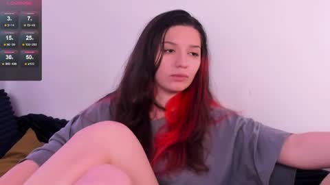mia online show from June 27, 12:22 pm
