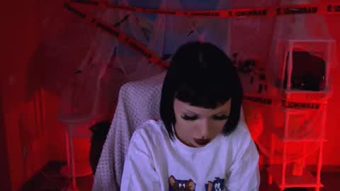 Snapshot of miacain_ chatting on October 19, 5:26 pm MiaCain online show from October 19, 5:26 pm