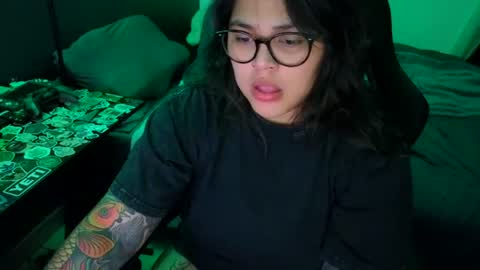 Mia online show from July 2, 2:11 am