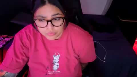 Mia online show from July 9, 1:19 am