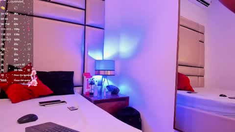 Mia Delgado online show from December 13, 9:21 pm