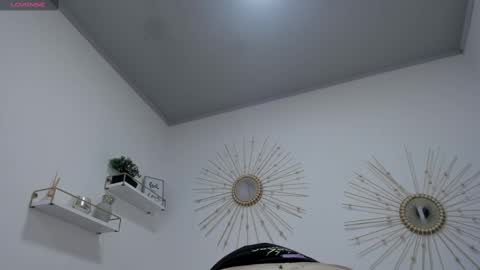 Snapshot of miah_bigboobs chatting on September 16, 11:29 am Miah Collins online show from September 16, 11:29 am