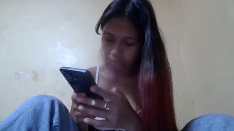 miah_land online show from October 22, 6:18 am