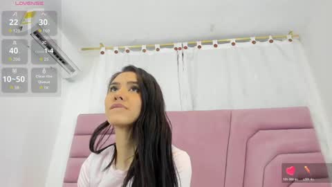 miajhonsonx online show from April 28, 2:32 pm