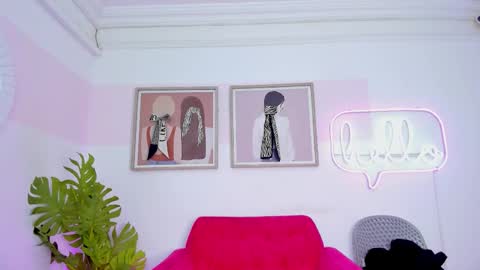 Mia Khalifa online show from November 6, 4:07 am