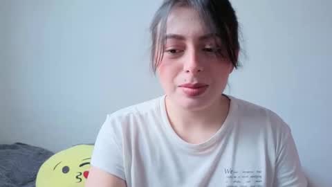 miakimky online show from October 22, 5:07 pm