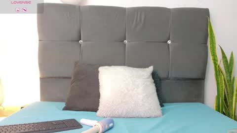 MIA online show from May 3, 1:58 pm