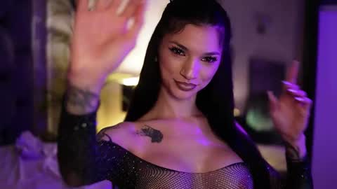  Miami  online show from November 19, 6:19 pm