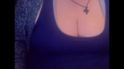 Snapshot of miamimistress chatting on March 4, 7:51 am maya online show from March 4, 7:51 am
