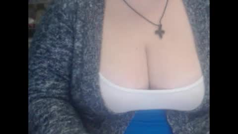 Snapshot of miamimistress chatting on February 13, 5:05 am maya online show from February 13, 5:05 am
