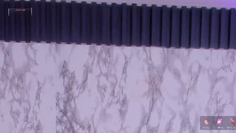 Mia   -5 7001400 Follow  online show from July 31, 9:05 pm