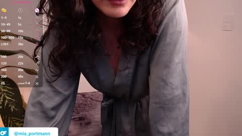 MIAPORTMANN online show from April 27, 1:52 pm