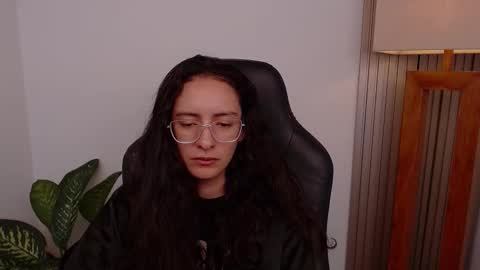 MIAPORTMANN online show from February 24, 7:12 pm