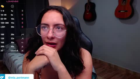 MIAPORTMANN online show from December 4, 12:03 pm