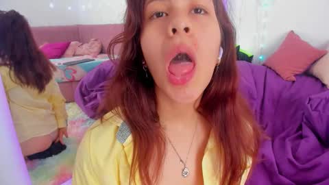 Sweetie Mia online show from September 25, 4:06 pm