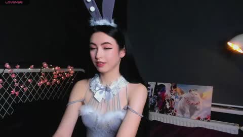 Liz online show from April 30, 6:02 pm
