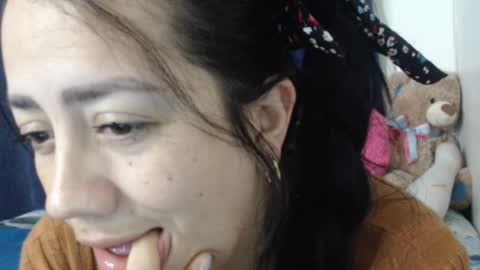Snapshot of miaslim chatting on October 10, 12:15 am Alejandra Marin get alejandras whatsapp for life for 200 tkns online show from October 10, 12:15 am
