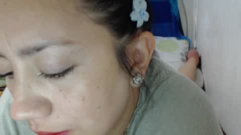 Snapshot of miaslim chatting on December 6, 10:27 am Alejandra Marin get alejandras whatsapp for life for 200 tkns online show from December 6, 10:27 am