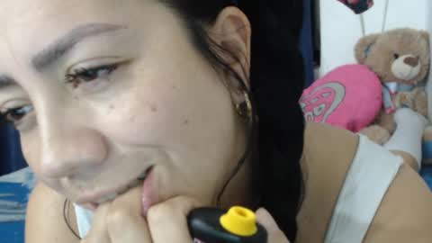 Snapshot of miaslim chatting on September 17, 10:02 am Alejandra Marin get alejandras whatsapp for life for 200 tkns online show from September 17, 10:02 am