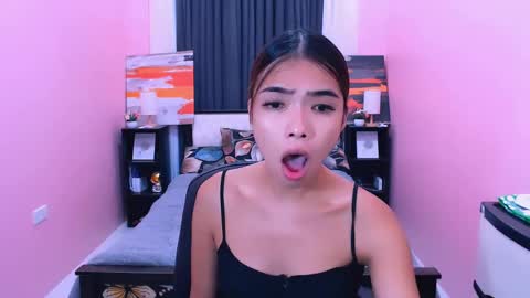 Pau and jence online show from May 8, 2:48 am
