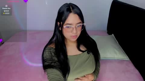 Mia Varela online show from May 8, 3:26 pm