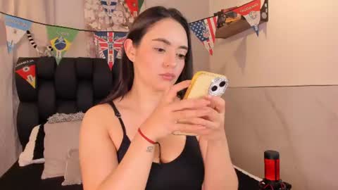 miavelvet1 online show from July 3, 3:12 am