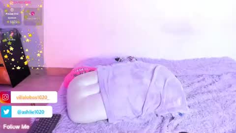 Mia Villalobos online show from June 25, 4:12 am