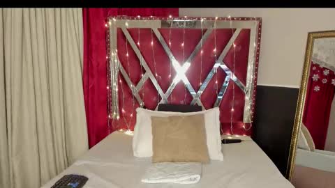 micaelahott_ online show from November 25, 4:47 am