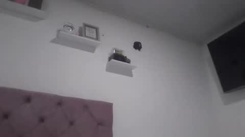 micaelamoreno18 online show from May 31, 2:17 am