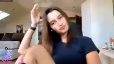 Emily online show from July 20, 2:19 pm