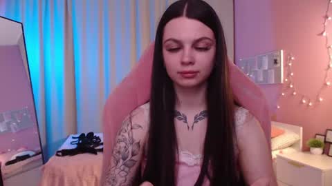 Kate online show from July 2, 1:05 am