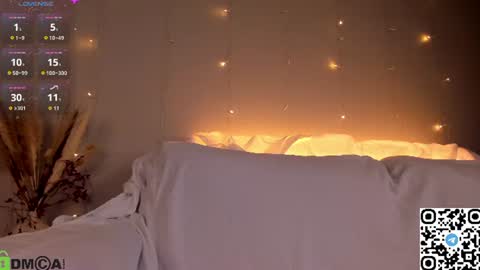 michelle_blond online show from June 23, 3:26 am