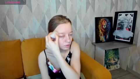 michelle_blond online show from February 18, 6:59 am