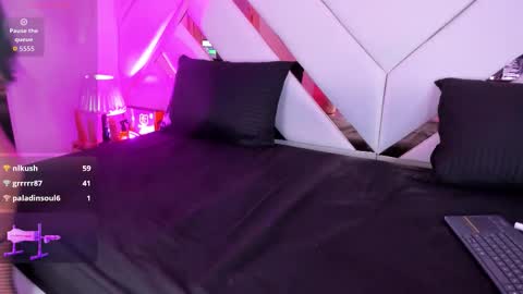 michelle_cutee_ online show from January 13, 10:25 pm