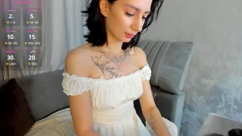 ichelle online show from October 13, 1:41 am