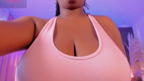 michellepreston_ online show from July 13, 12:28 pm
