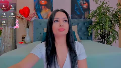 michellereys online show from March 10, 8:45 pm