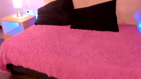 michonne_09 online show from July 11, 2:55 am